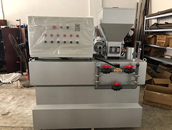 現(xiàn)代化醫(yī)院必備，全自動(dòng)三箱加藥裝置有哪些優(yōu)勢